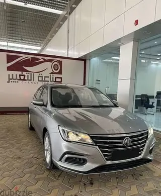 إم جي 5 2025