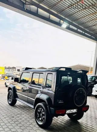 Suzuki Jimny 2024
