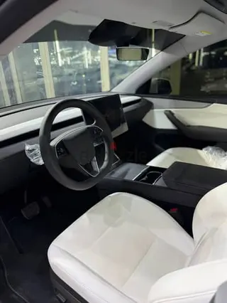 تيسلا Model Y 2026