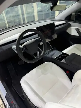 تيسلا Model Y 2026