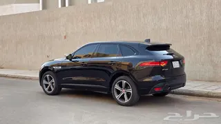 جاكوار F Pace 2018