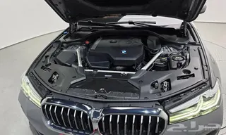 بي إم دبليو 5 Series 2022