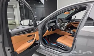 بي إم دبليو 5 Series 2022