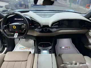 فيراري 812 2025