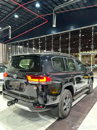 تويوتا لاند كروزر GR Sport 2026