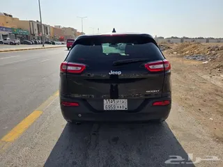 جيب شيروكي 2016