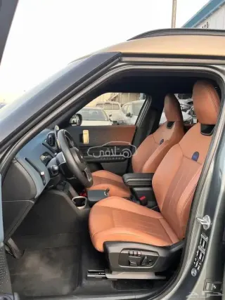Mini Country Man 2025