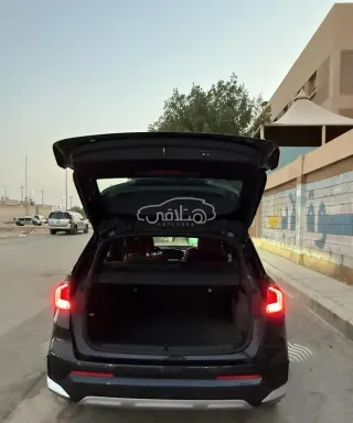 بي إم دبليو X1 2023
