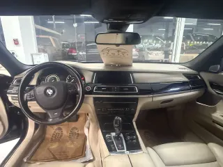 بي إم دبليو 7 Series 760 2015