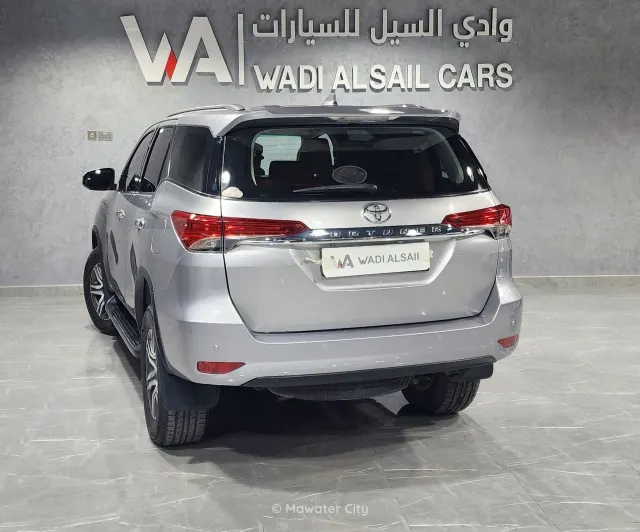Toyota Fortuner 2022