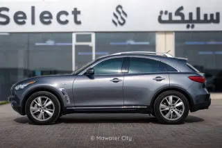 إنفينيتي QX70 2019