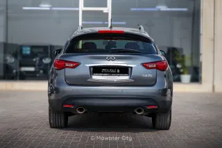 إنفينيتي QX70 2019