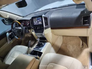 Toyota Land Cruiser VXR 2016 — Mawater City