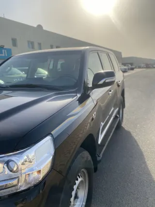 تويوتا 8 V 2018