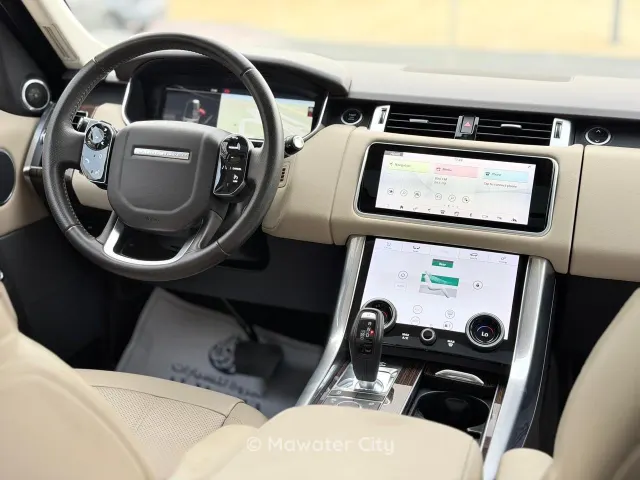 Land Rover Range Rover Vogue HSE 2019 Automatic 177,000 Km 6 Cylinder Four Wheel Drive (4WD) SUV Silver