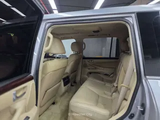 لكزس LX 2009