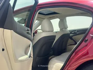 لكزس IS 300 2012