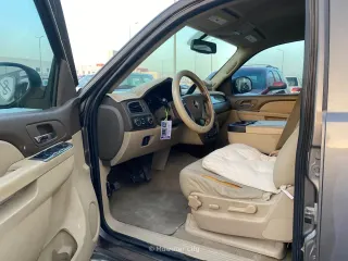 Chevrolet Suburban 2012