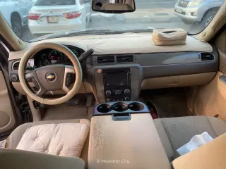 Chevrolet Suburban 2012