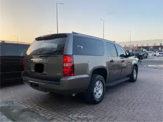 Chevrolet Suburban 2012