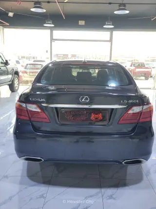 لكزس LS 2010