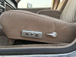 Ford Crown 1987