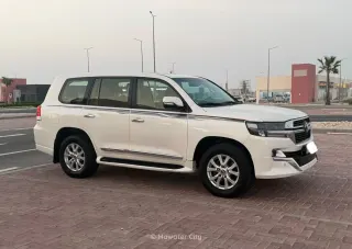 Toyota Land Cruiser GXR 2016 — Mawater City