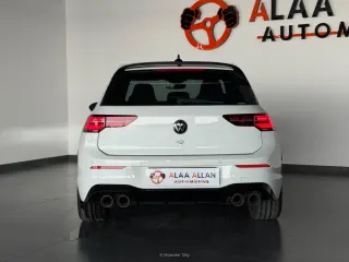 فولكس واجن جولف 2022