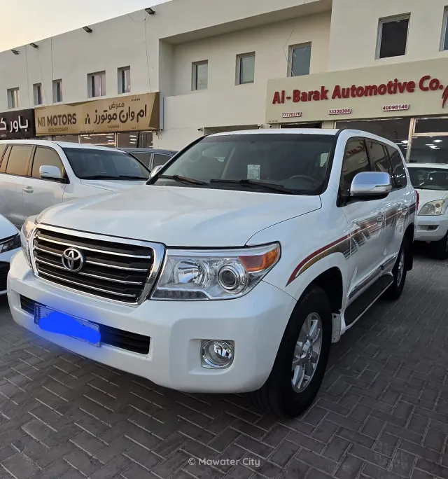 Toyota Land Cruiser GXR 2013