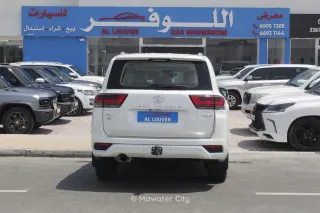 Toyota Land Cruiser VX 2022