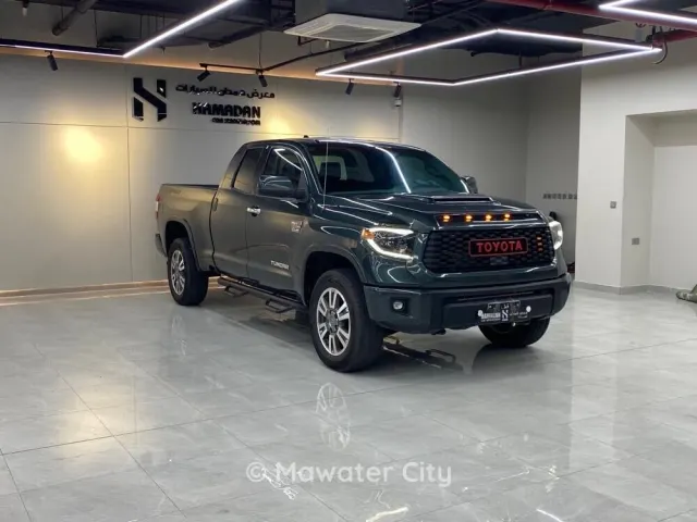 Toyota Tundra TRD PRO 2007 Automatic 351,000 Km 8 Cylinder Four Wheel Drive (4WD) Pick Up Dark Gray