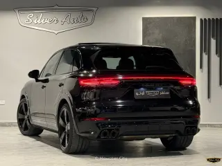 Porsche Cayenne 2022