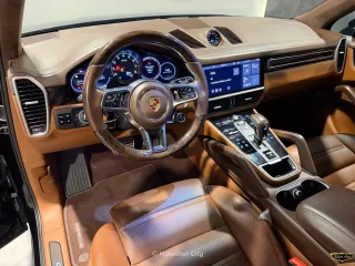 Porsche Cayenne 2022