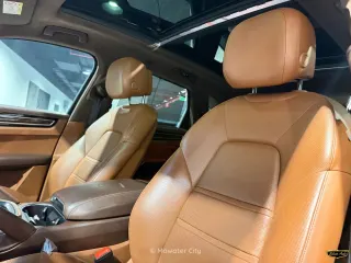 Porsche Cayenne 2022