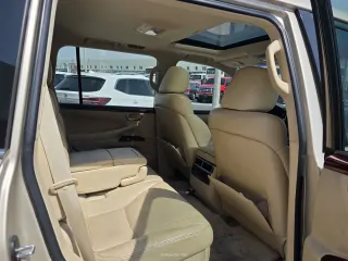 Lexus LX 570 2012