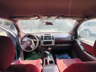 نيسان نافارا LE 2016