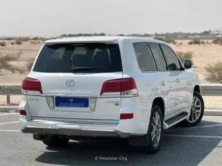 Lexus LX 600 2014