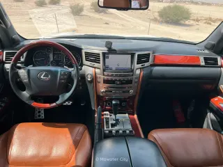Lexus LX 600 2014