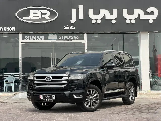 Toyota Land Cruiser GXR 2023