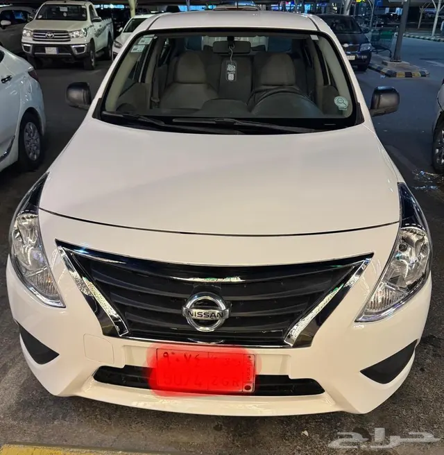 Nissan Sunny 2019