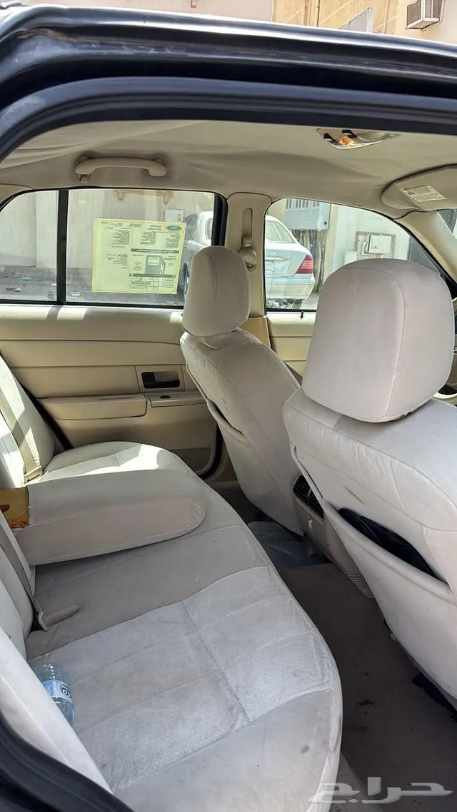 Ford Crown Victoria 2008