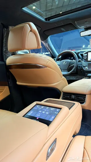 لكزس LS 500 2024