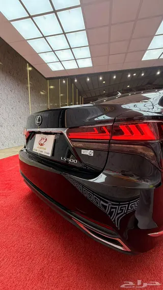 لكزس LS 500 2024