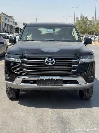 تويوتا لاند كروزر GXR 2026