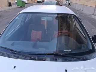 تويوتا يارس 1995