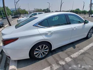 لكزس ES 250 2019