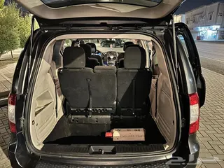كرايسلر Grand Voyager 2016