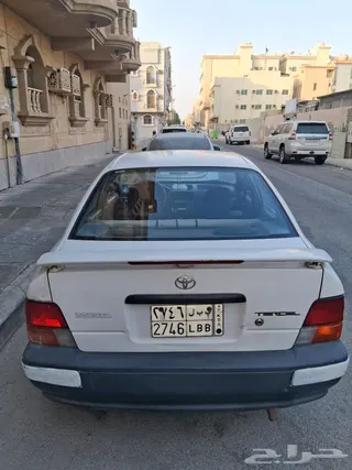 تويوتا يارس 1995