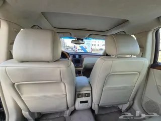 كاديلاك Dts 2010