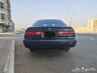 تويوتا كامري 2000